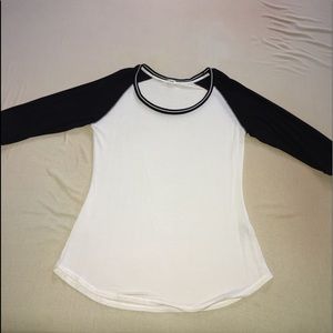 Baseball tee